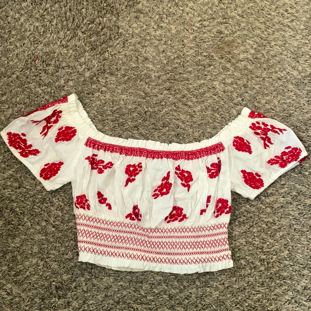 White/red crop top